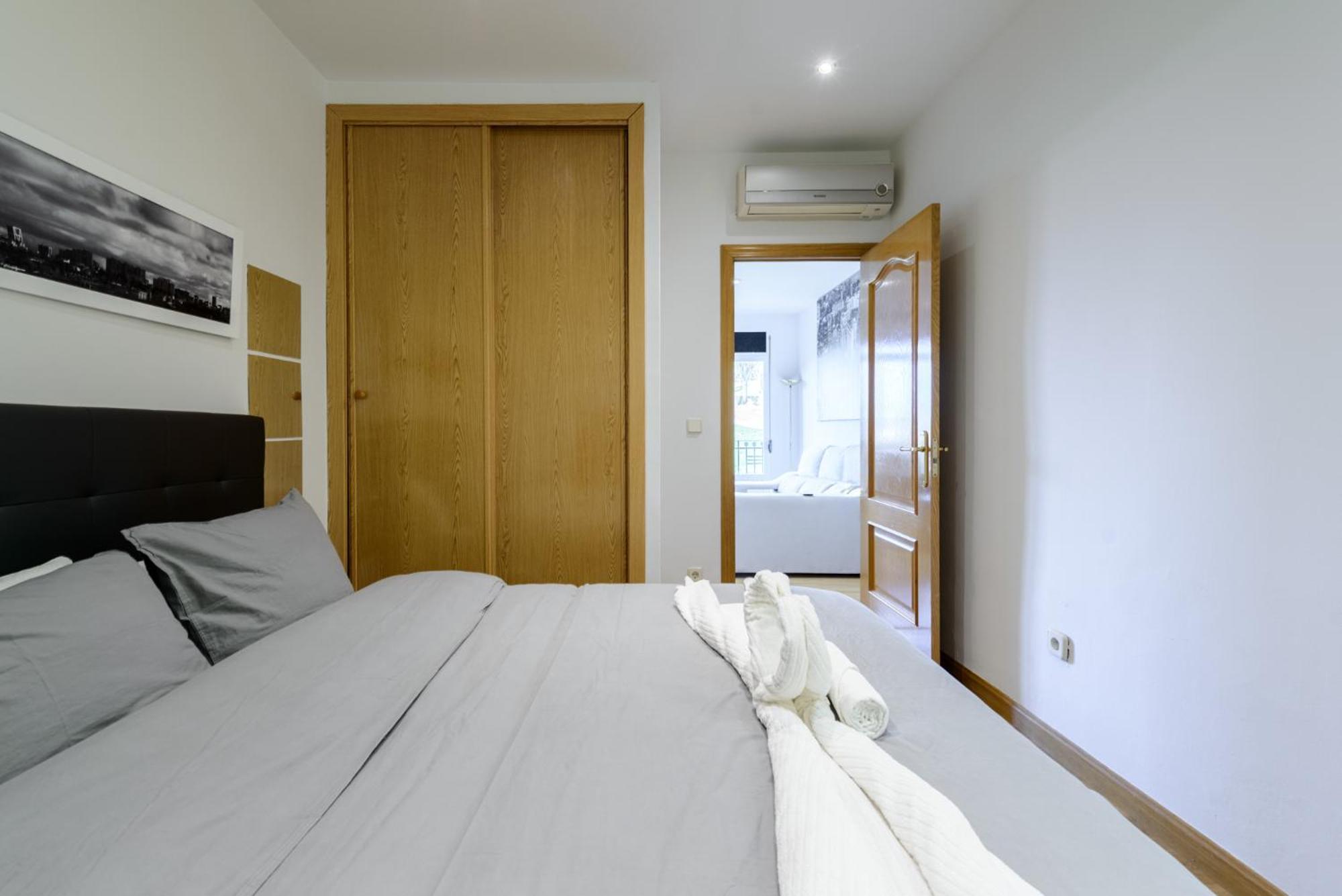 Amplio Piso En Madrid Centro Con Vistas Al Templo De Debod Apartment Exterior photo